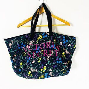 2/$30 Victoria Secret Bag